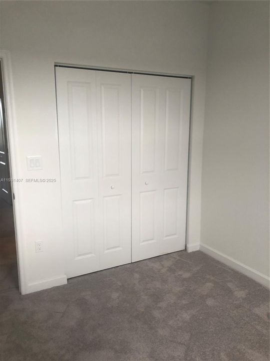 For Rent: $2,800 (3 beds, 2 baths, 1500 Square Feet)