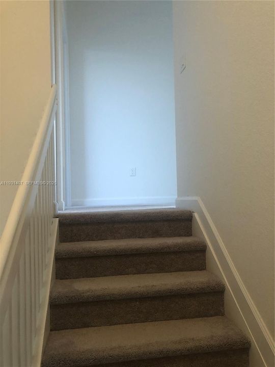 For Rent: $2,800 (3 beds, 2 baths, 1500 Square Feet)