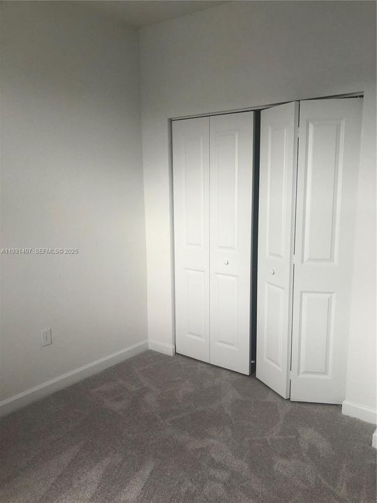 For Rent: $2,800 (3 beds, 2 baths, 1500 Square Feet)