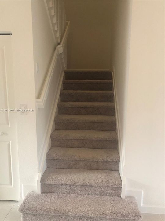 For Rent: $2,800 (3 beds, 2 baths, 1500 Square Feet)