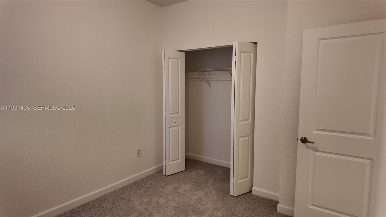 For Rent: $2,350 (3 beds, 2 baths, 0 Square Feet)