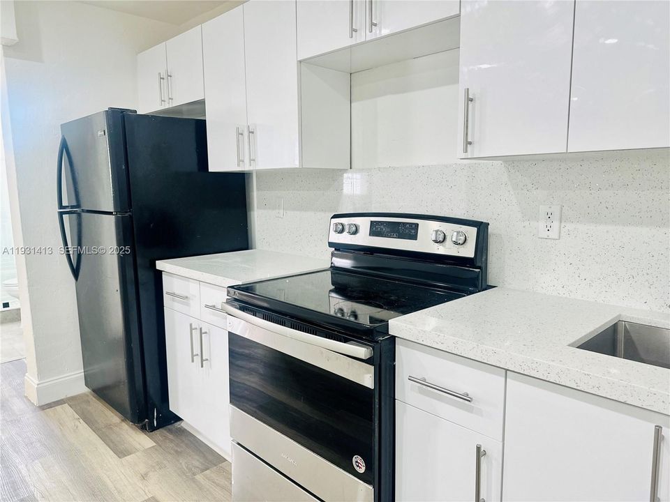 For Rent: $1,800 (1 beds, 1 baths, 0 Square Feet)