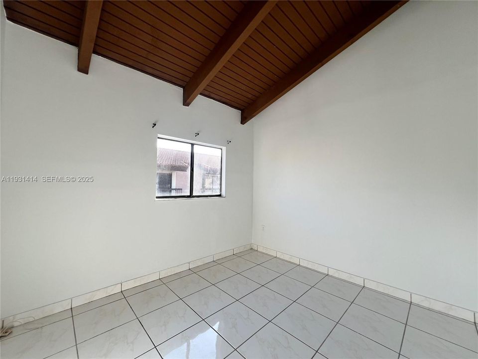 В аренду: $2,900 (3 спален, 2 ванн, 987 Квадратных фут)