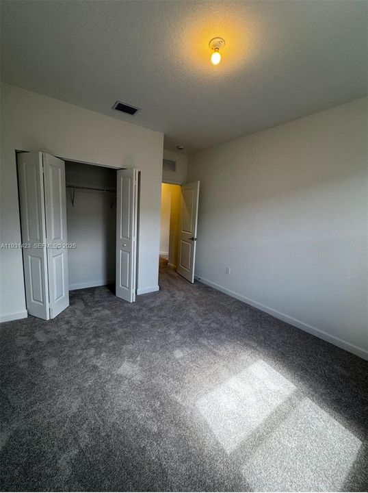 Active With Contract: $3,790 (3 beds, 2 baths, 1697 Square Feet)