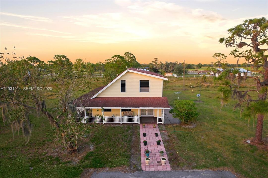 En Venta: $579,900 (4 camas, 3 baños, 0 Pies cuadrados)