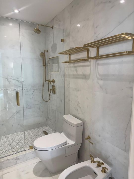 В аренду: $6,500 (1 спален, 1 ванн, 1087 Квадратных фут)