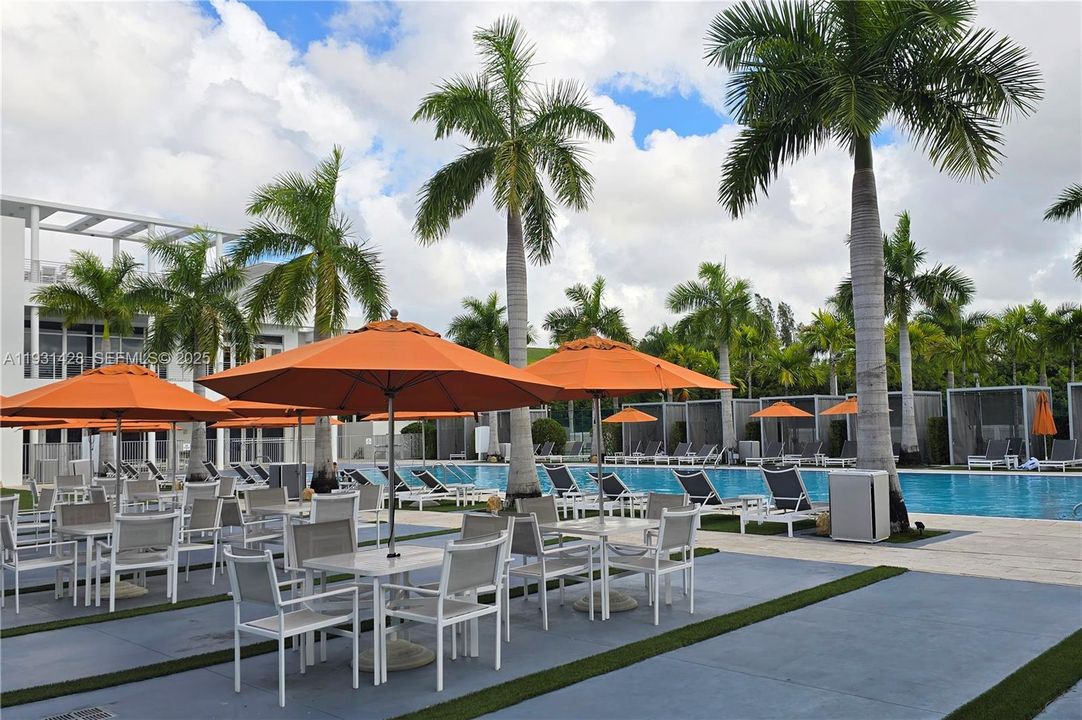 В аренду: $3,300 (3 спален, 2 ванн, 1322 Квадратных фут)