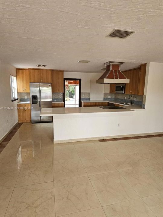 For Sale: $845,000 (4 beds, 3 baths, 2142 Square Feet)