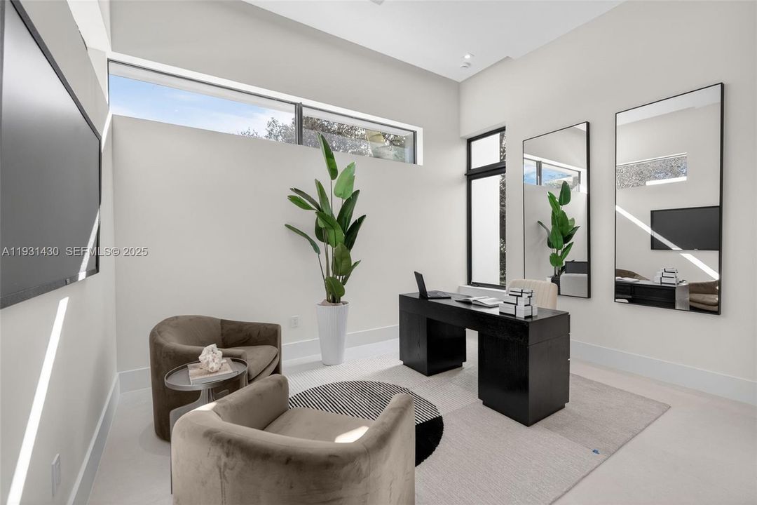 For Sale: $5,495,000 (5 beds, 6 baths, 0 Square Feet)