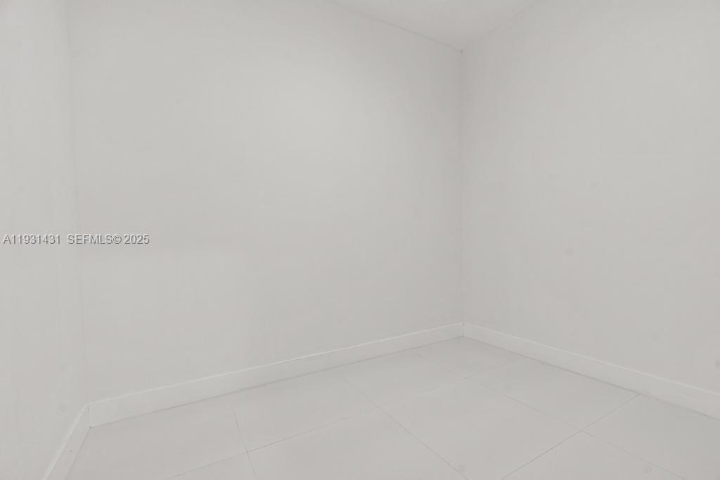 For Sale: $649,000 (3 beds, 2 baths, 1470 Square Feet)