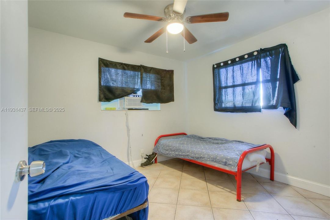 En Venta: $475,000 (0 camas, 0 baños, 1671 Pies cuadrados)