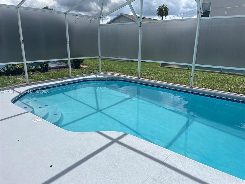 En Renta: $2,990 (6 camas, 4 baños, 2800 Pies cuadrados)