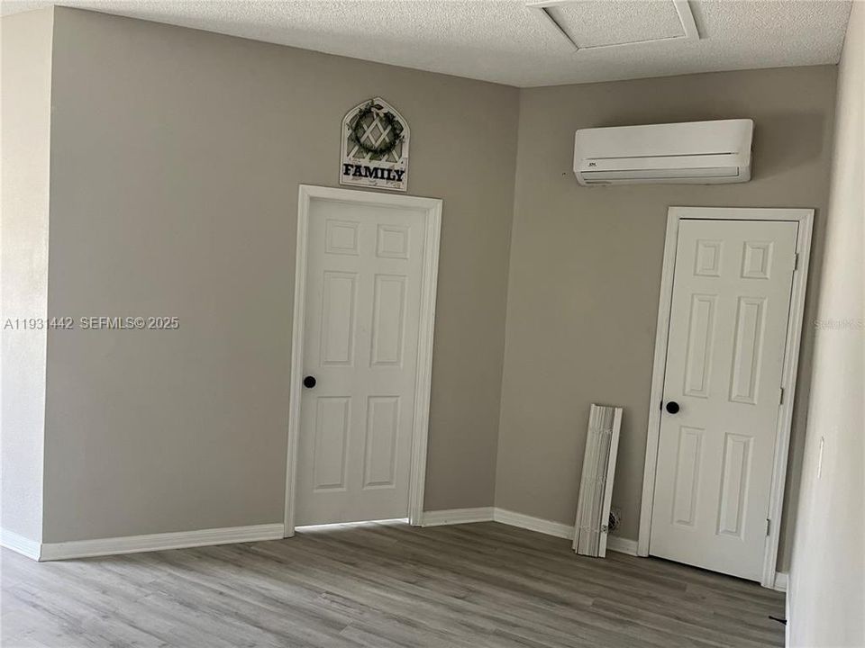 En Renta: $2,990 (6 camas, 4 baños, 2800 Pies cuadrados)