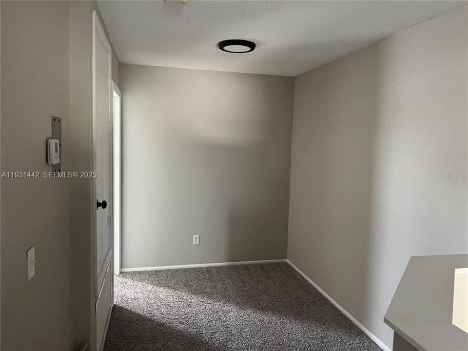 En Renta: $2,990 (6 camas, 4 baños, 2800 Pies cuadrados)