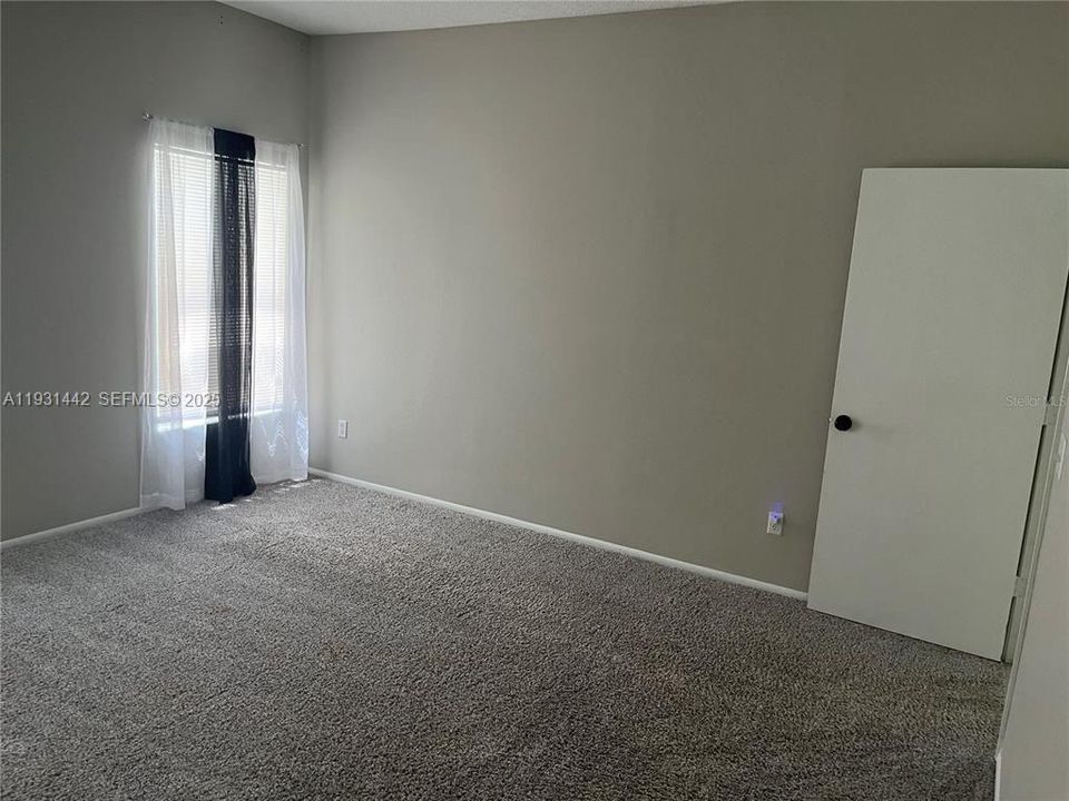 En Renta: $2,990 (6 camas, 4 baños, 2800 Pies cuadrados)