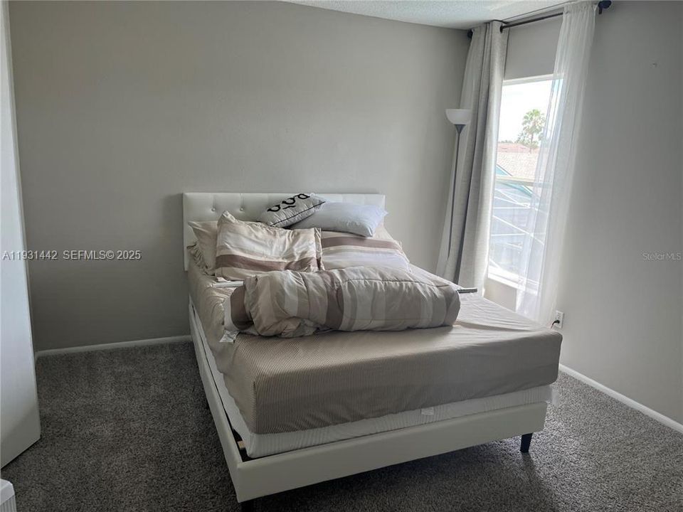 En Renta: $2,990 (6 camas, 4 baños, 2800 Pies cuadrados)