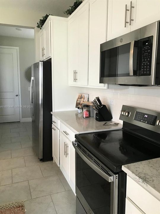 For Rent: $2,650 (4 beds, 2 baths, 0 Square Feet)