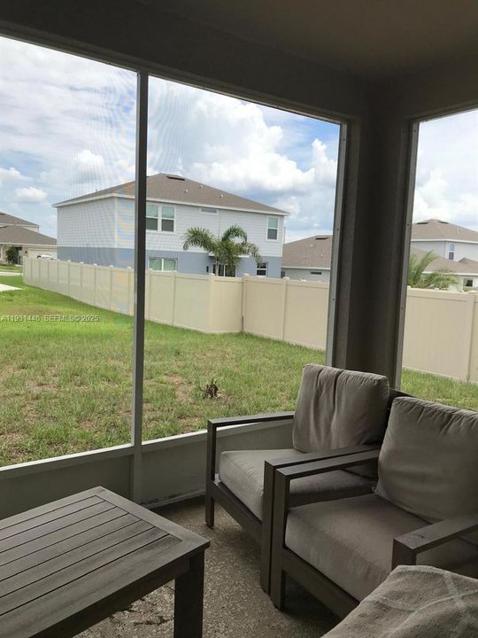 For Rent: $2,650 (4 beds, 2 baths, 0 Square Feet)