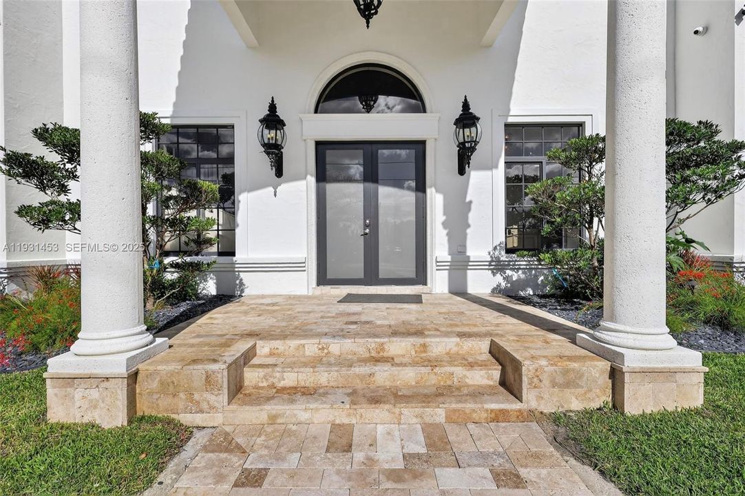 На продажу: $6,950,000 (6 спален, 7 ванн, 9234 Квадратных фут)