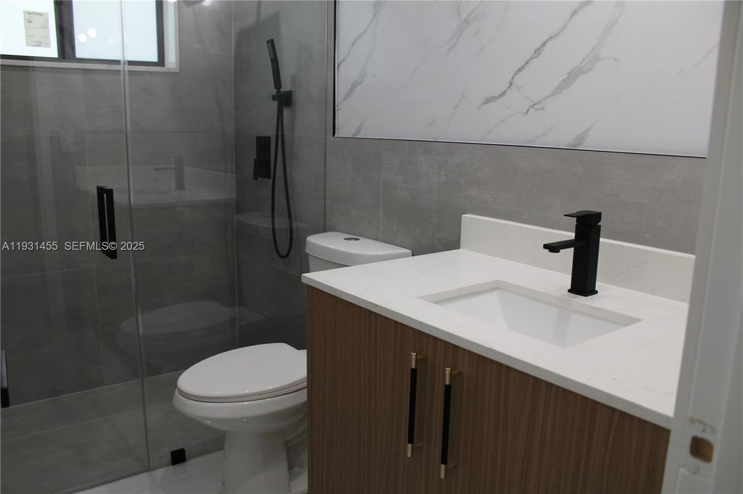 For Sale: $857,000 (3 beds, 2 baths, 1612 Square Feet)