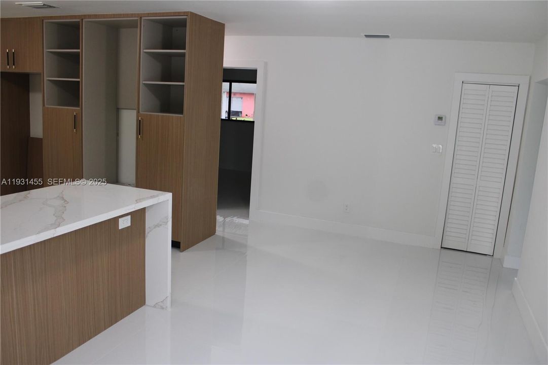 For Sale: $857,000 (3 beds, 2 baths, 1612 Square Feet)