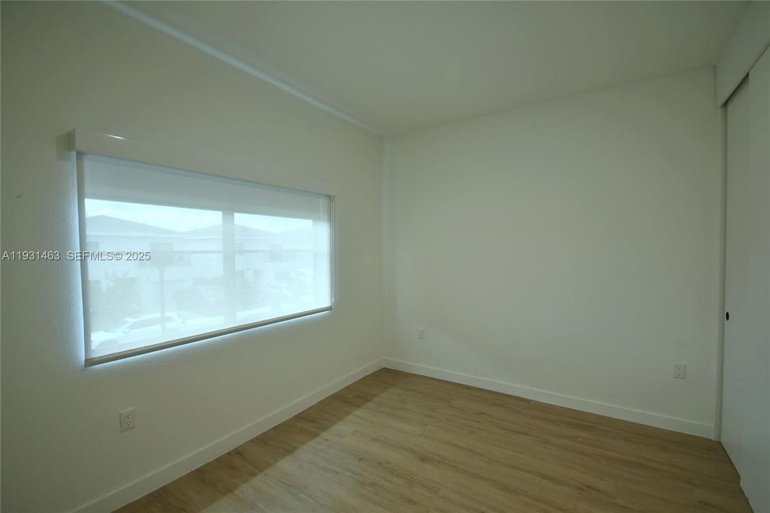 For Rent: $3,850 (5 beds, 3 baths, 1810 Square Feet)