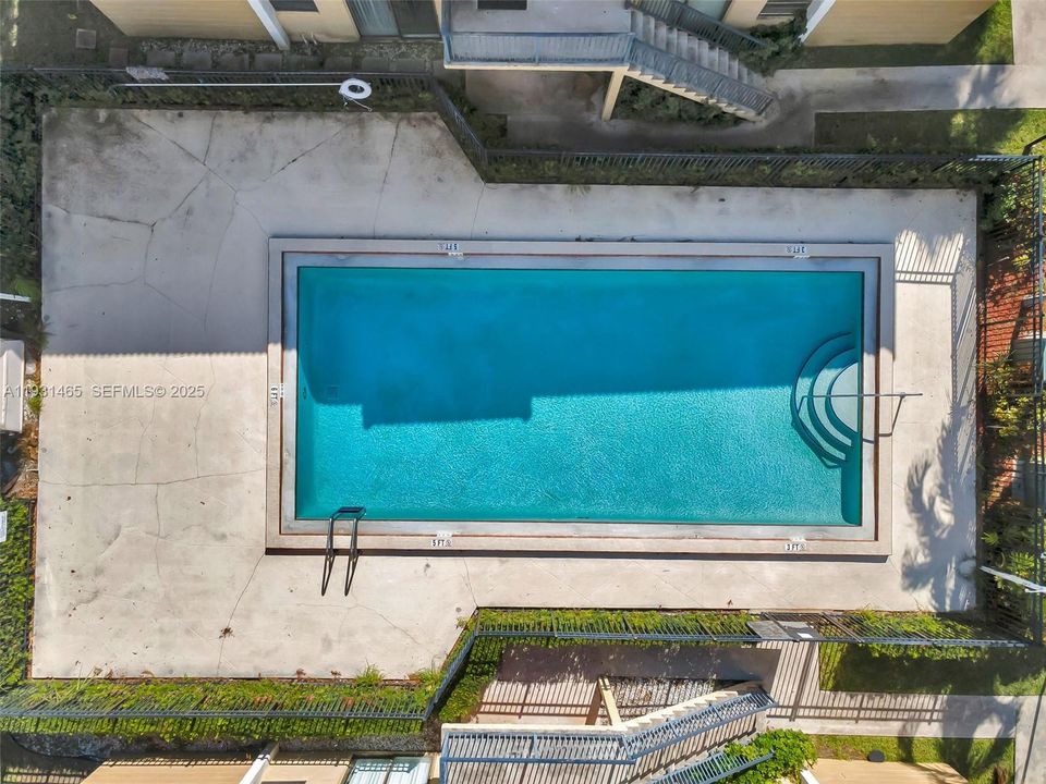 En Venta: $195,000 (2 camas, 2 baños, 800 Pies cuadrados)