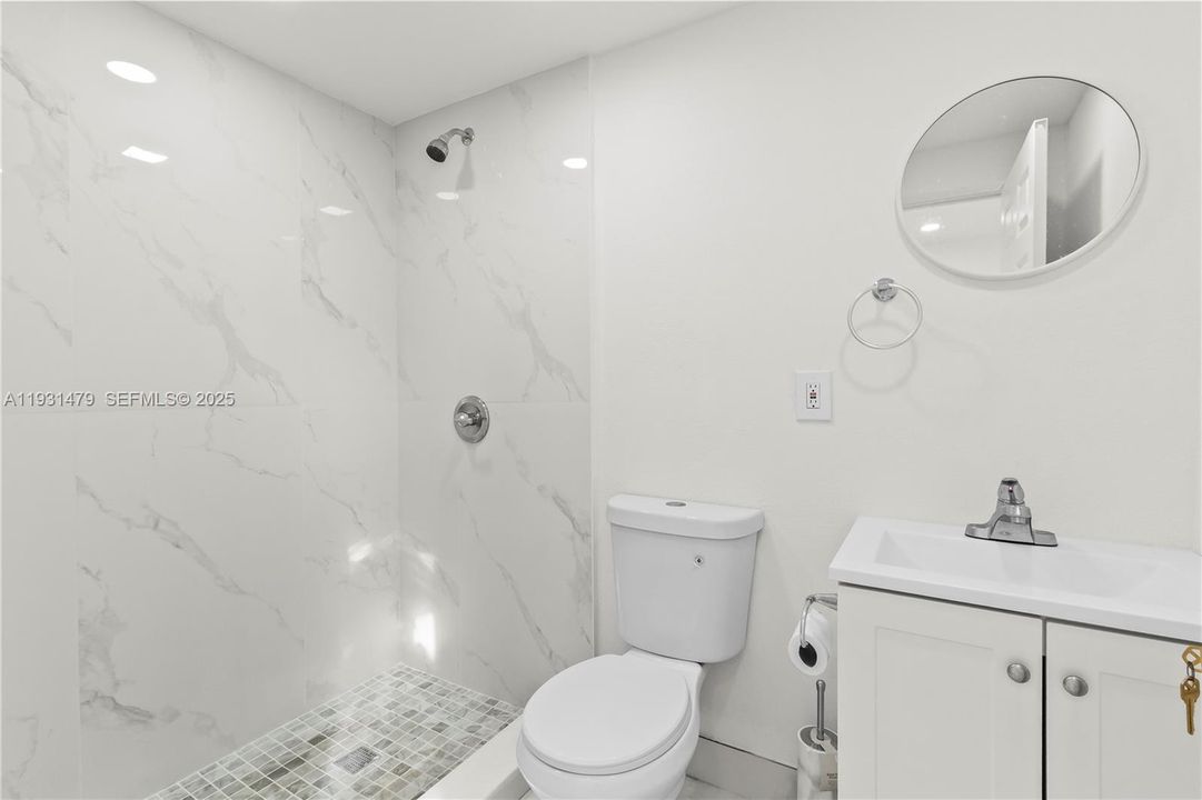 For Sale: $455,000 (3 beds, 2 baths, 1164 Square Feet)