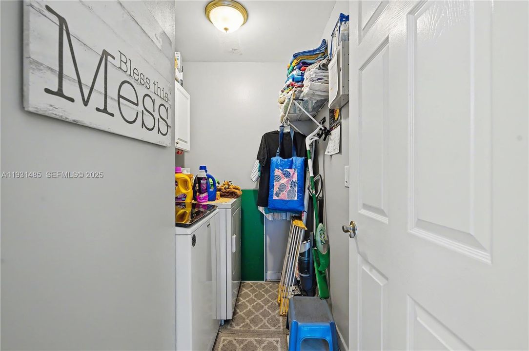 For Sale: $649,000 (3 beds, 2 baths, 1782 Square Feet)