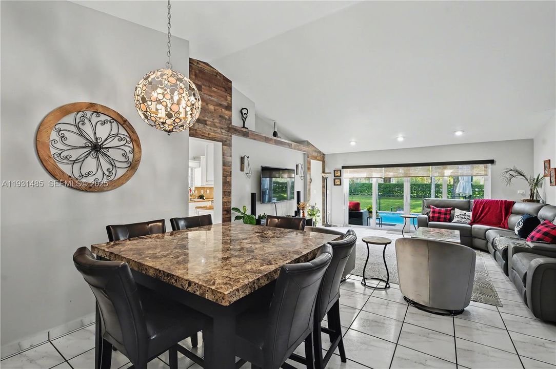 For Sale: $649,000 (3 beds, 2 baths, 1782 Square Feet)