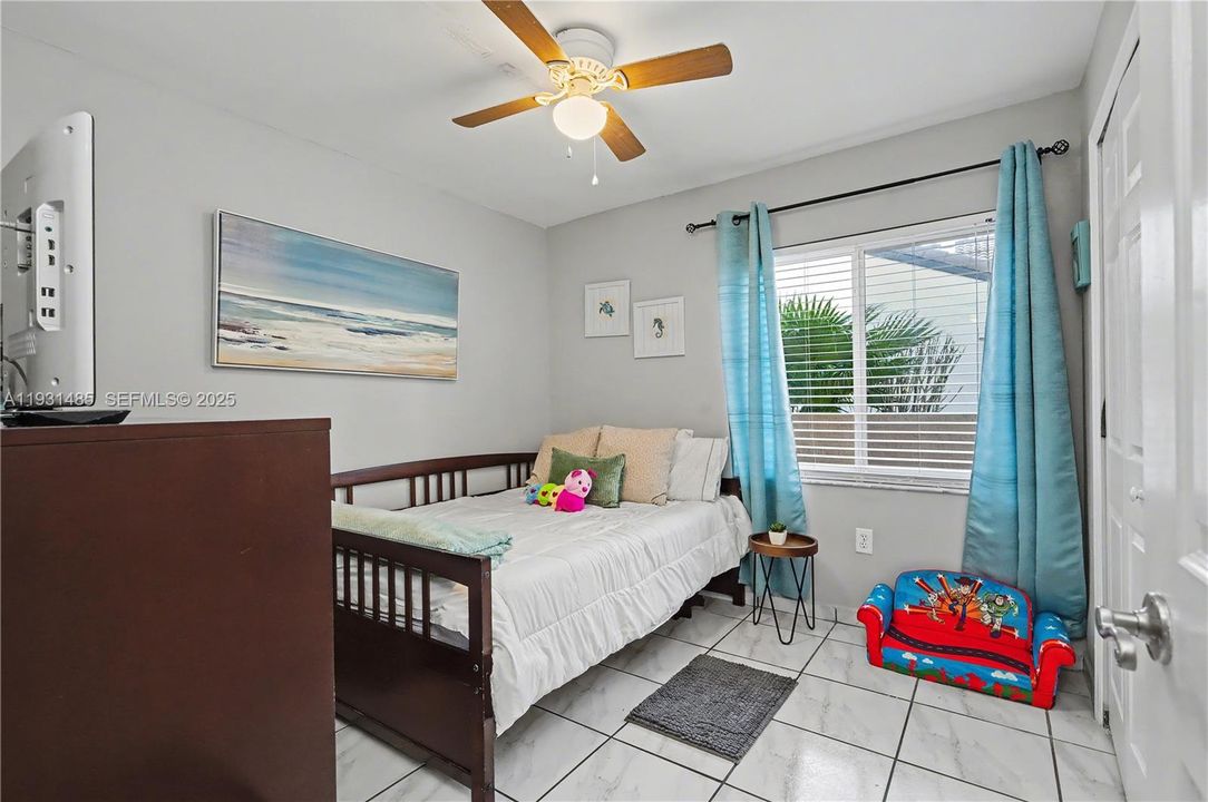 For Sale: $649,000 (3 beds, 2 baths, 1782 Square Feet)