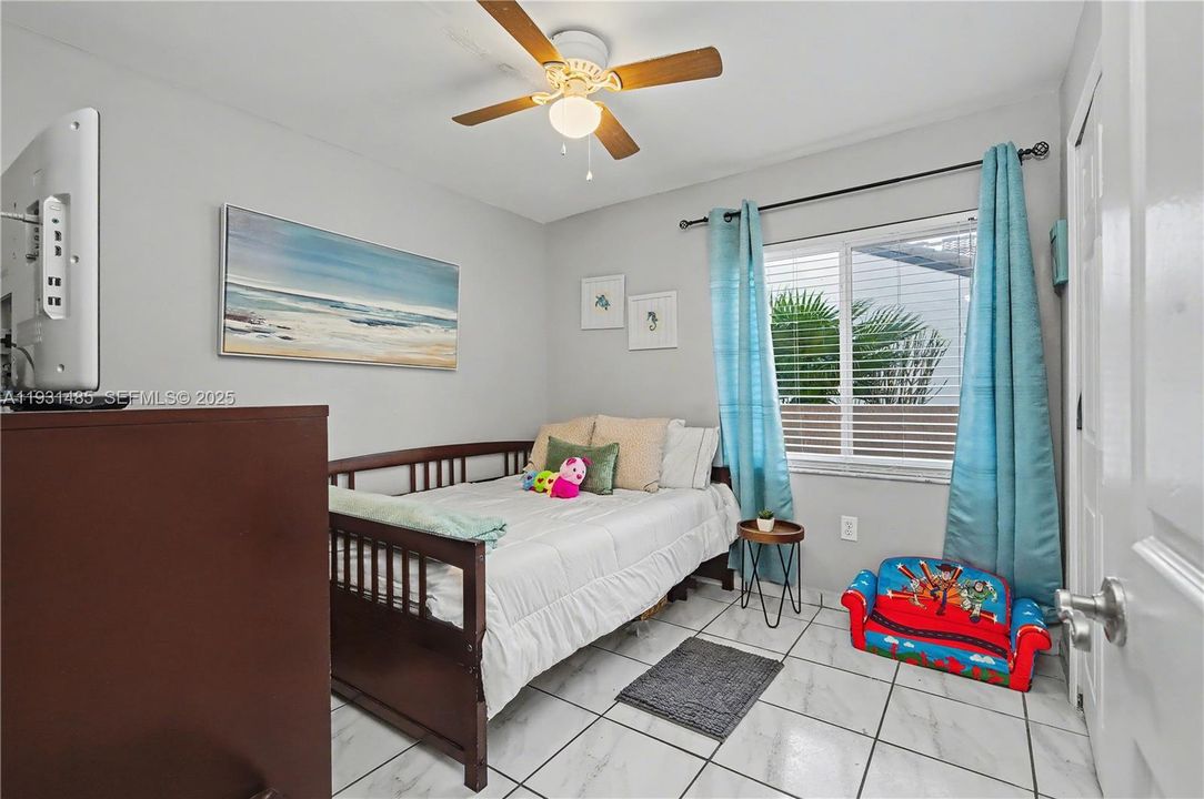 For Sale: $649,000 (3 beds, 2 baths, 1782 Square Feet)