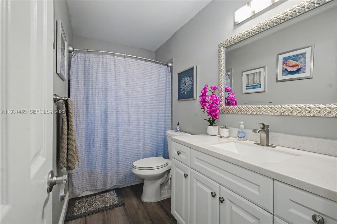 For Sale: $649,000 (3 beds, 2 baths, 1782 Square Feet)