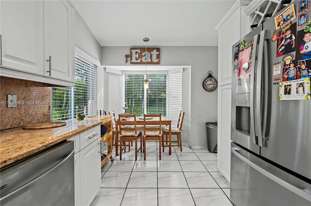 For Sale: $649,000 (3 beds, 2 baths, 1782 Square Feet)