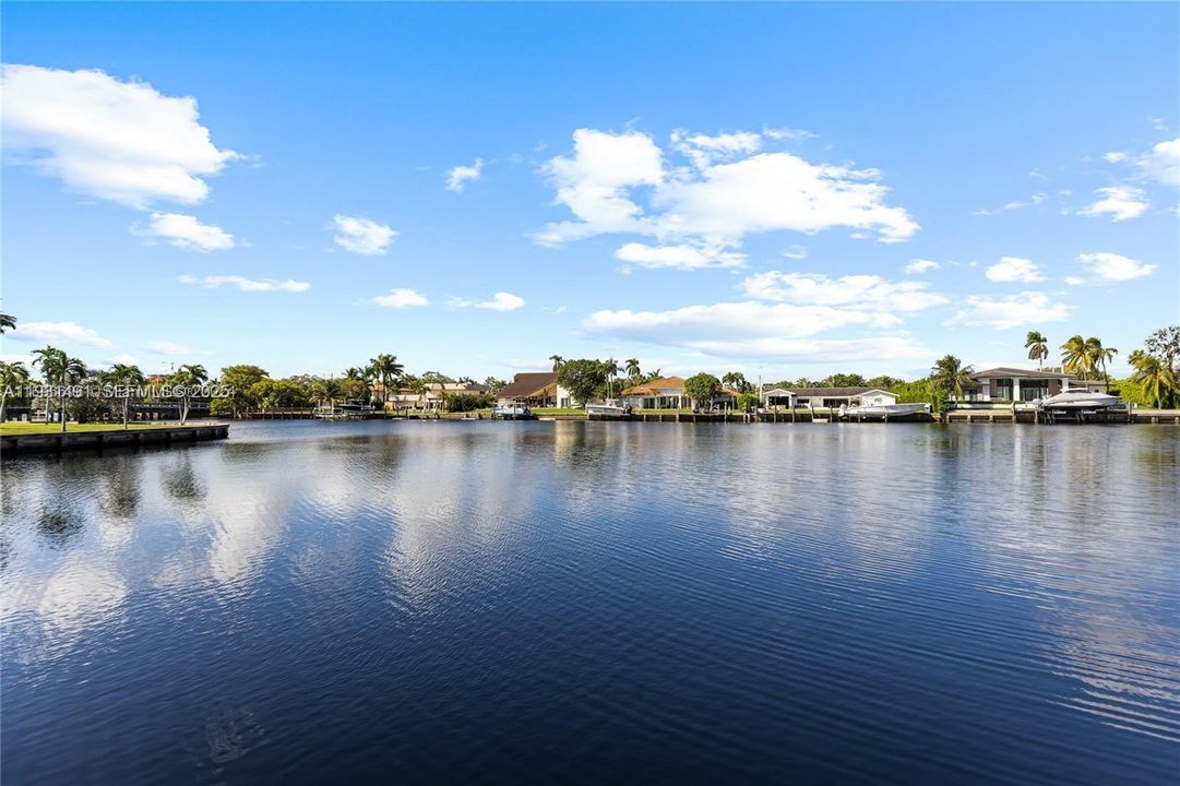 На продажу: $215,000 (1 спален, 1 ванн, 1100 Квадратных фут)