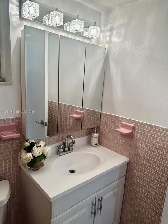 В аренду: $1,600 (1 спален, 1 ванн, 630 Квадратных фут)