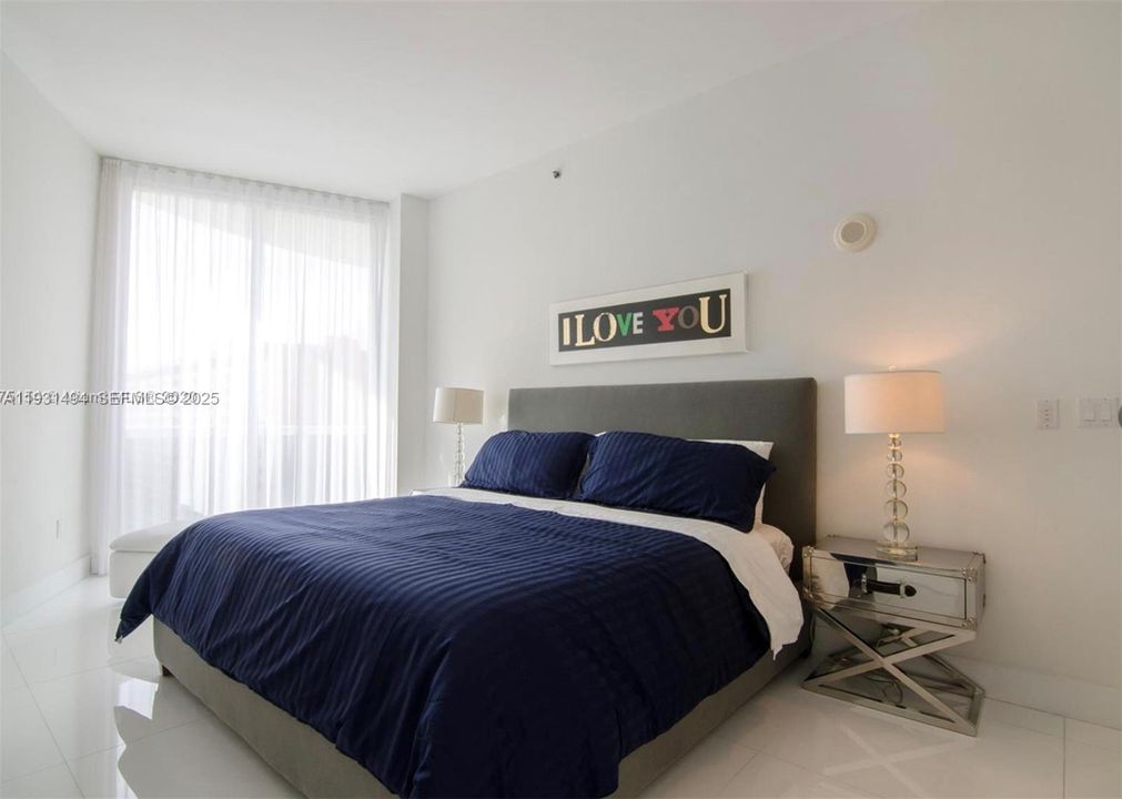 For Rent: $5,700 (2 beds, 2 baths, 1435 Square Feet)