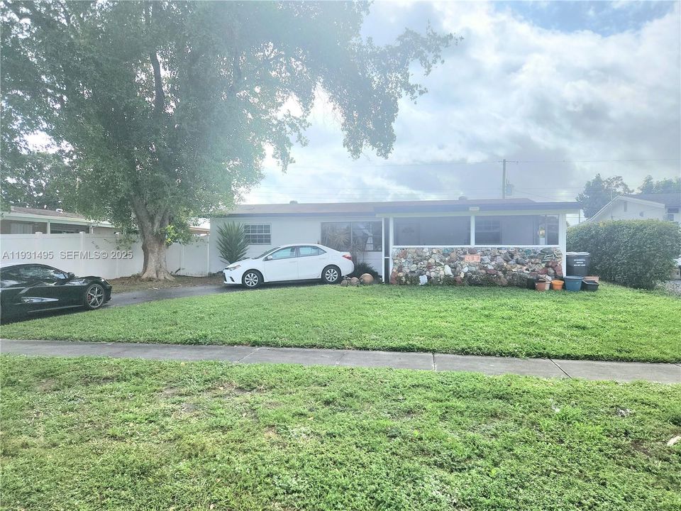 待售: $425,000 (3 贝兹, 2 浴室, 1426 平方英尺)