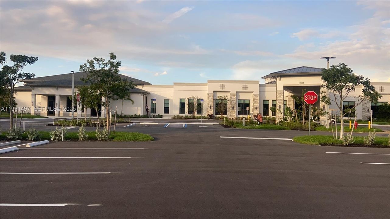 В аренду: $2,600 (2 спален, 2 ванн, 1198 Квадратных фут)