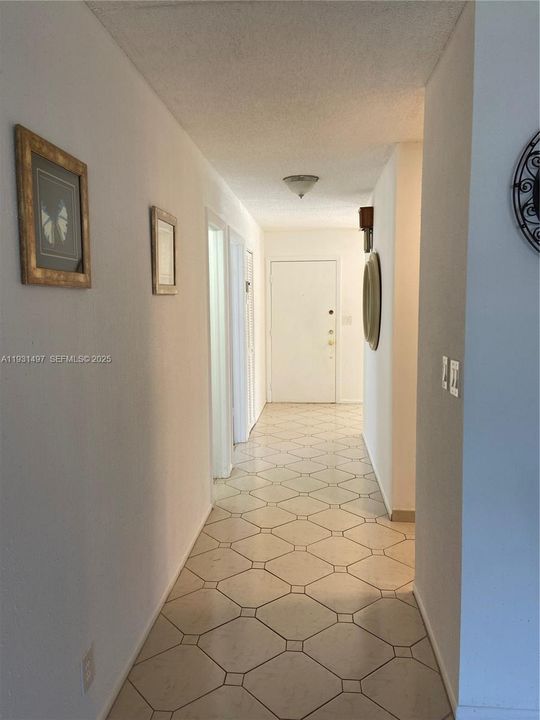 В аренду: $2,600 (2 спален, 2 ванн, 1198 Квадратных фут)