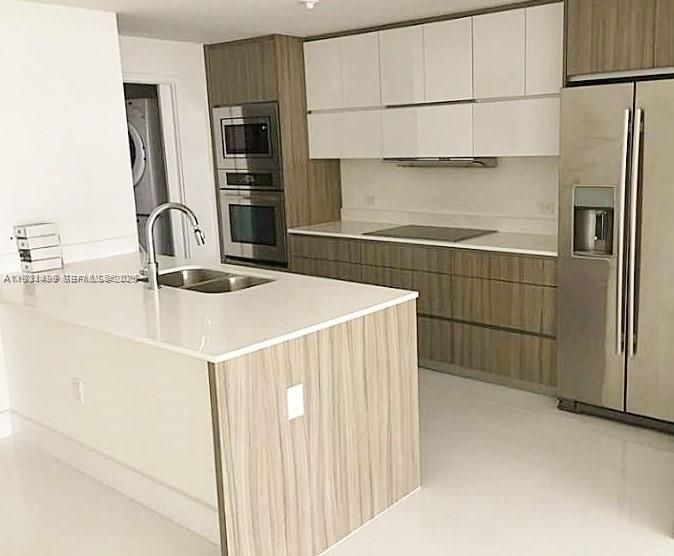 For Rent: $6,500 (3 beds, 2 baths, 1547 Square Feet)