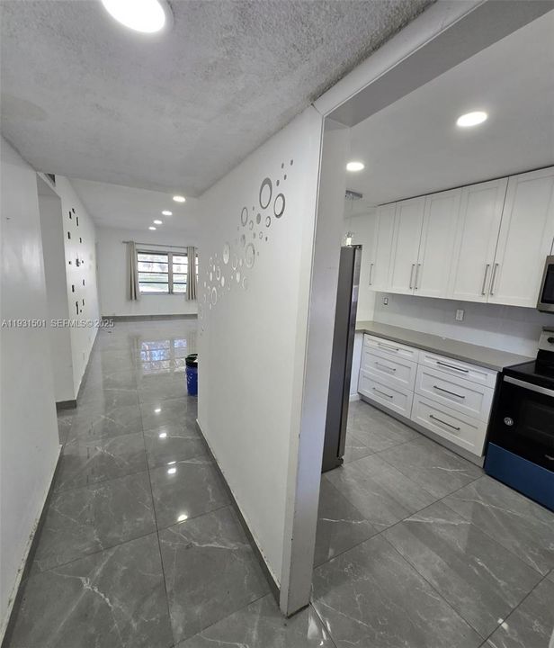 В аренду: $2,650 (2 спален, 2 ванн, 1060 Квадратных фут)