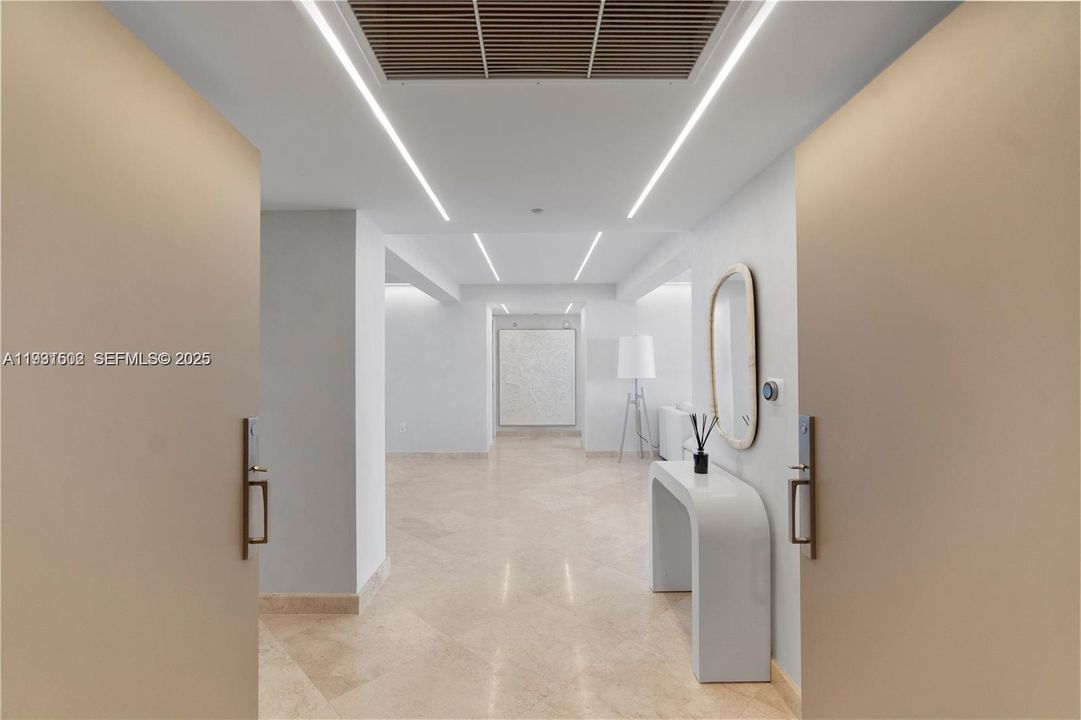 На продажу: $2,525,000 (3 спален, 4 ванн, 2649 Квадратных фут)