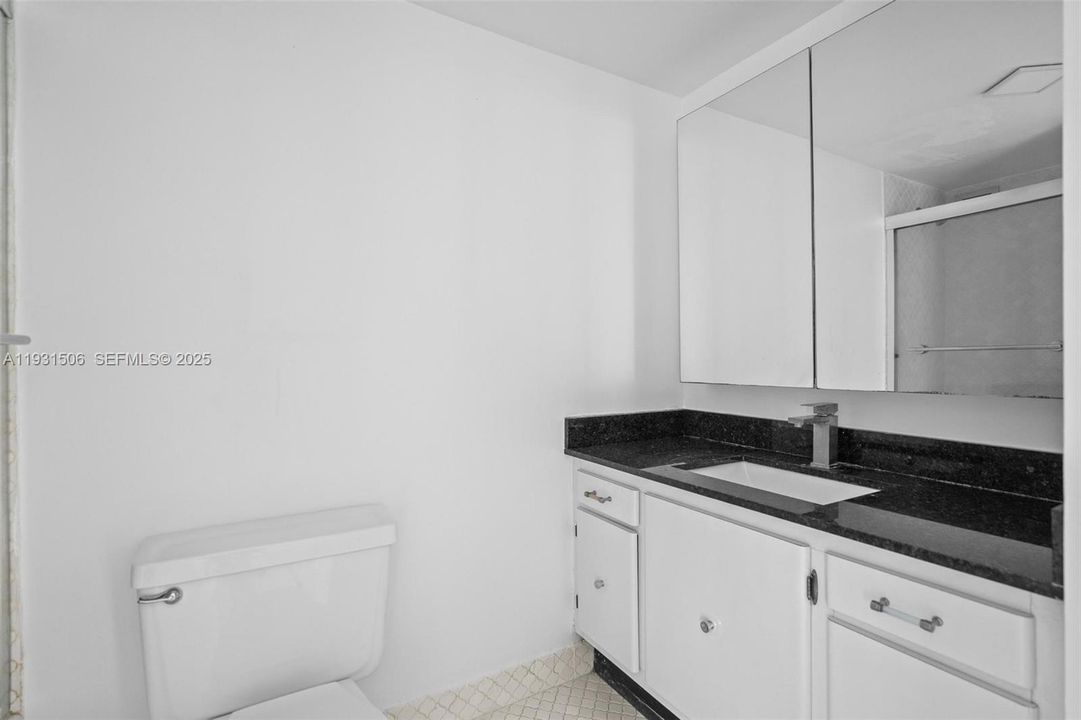 For Rent: $2,850 (2 beds, 2 baths, 1605 Square Feet)