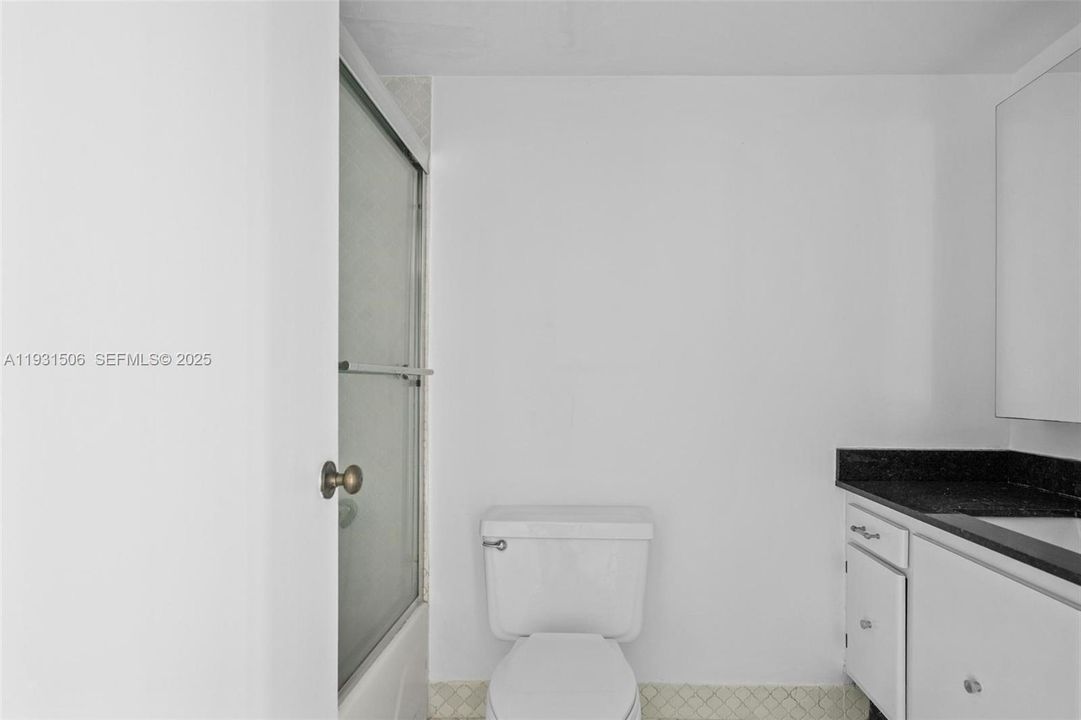 For Rent: $2,850 (2 beds, 2 baths, 1605 Square Feet)