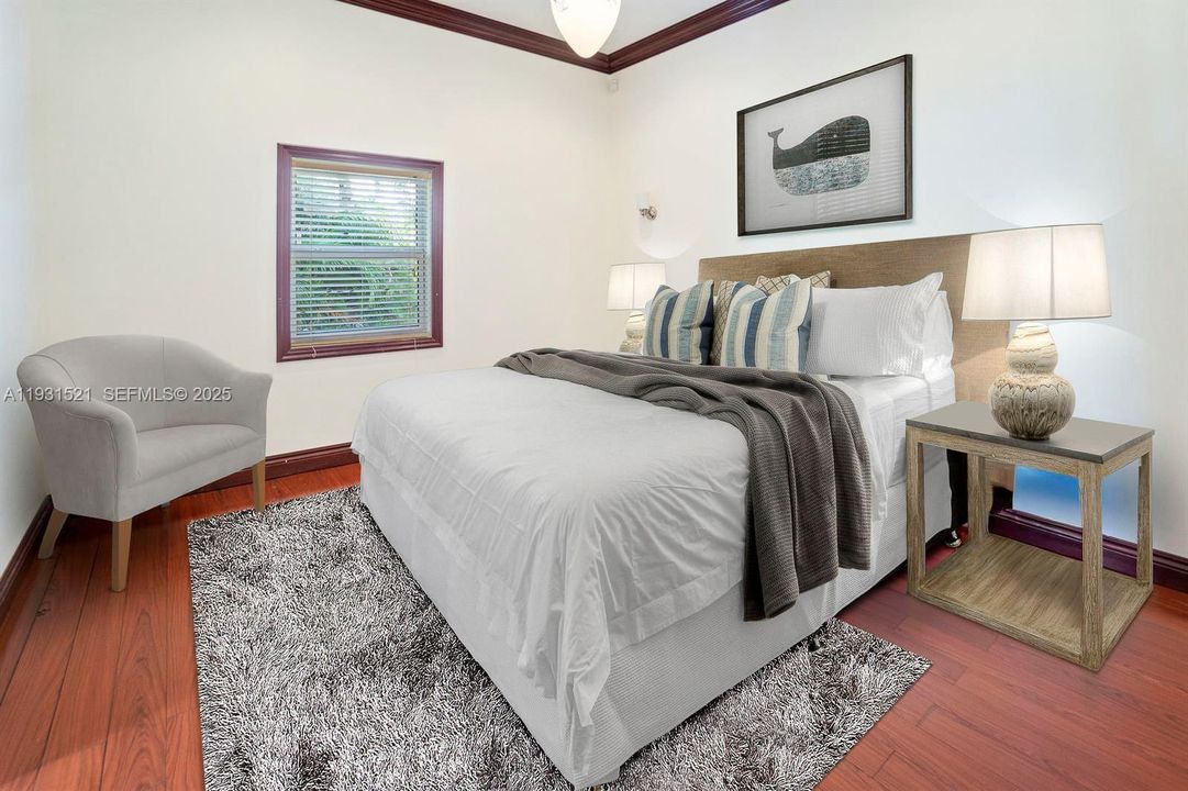 В аренду: $12,700 (6 спален, 4 ванн, 3649 Квадратных фут)