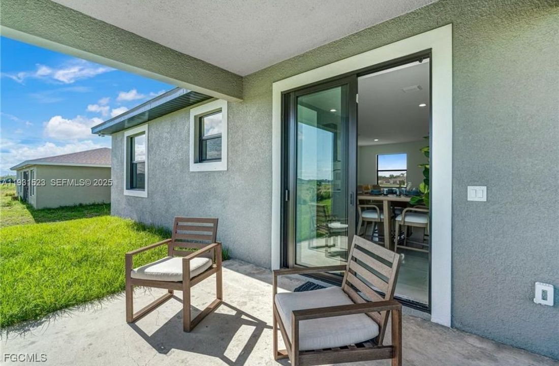 待售: $349,900 (3 贝兹, 3 浴室, 1616 平方英尺)