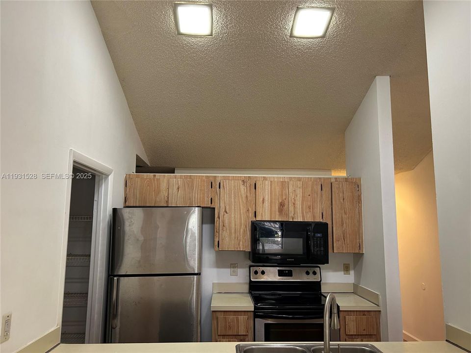 出租: $2,650 (3 贝兹, 2 浴室, 1220 平方英尺)