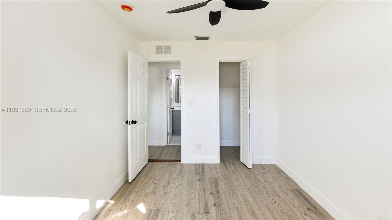 待售: $660,000 (4 贝兹, 2 浴室, 3280 平方英尺)