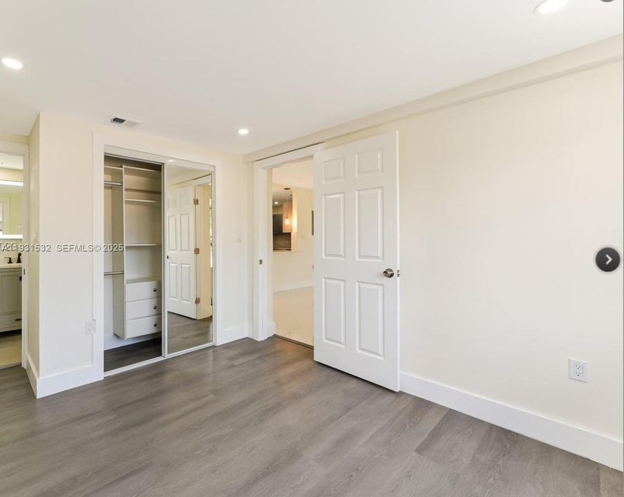 На продажу: $550,000 (4 спален, 2 ванн, 1343 Квадратных фут)